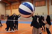 گزارش تصویری جنگ بازی (ساخت و پرتاب موشک) بیست و چهارمین دوره مسابقات ورزشی دانش‌آموزان کم‌توان ذهنی در اصفهان (۹۴)